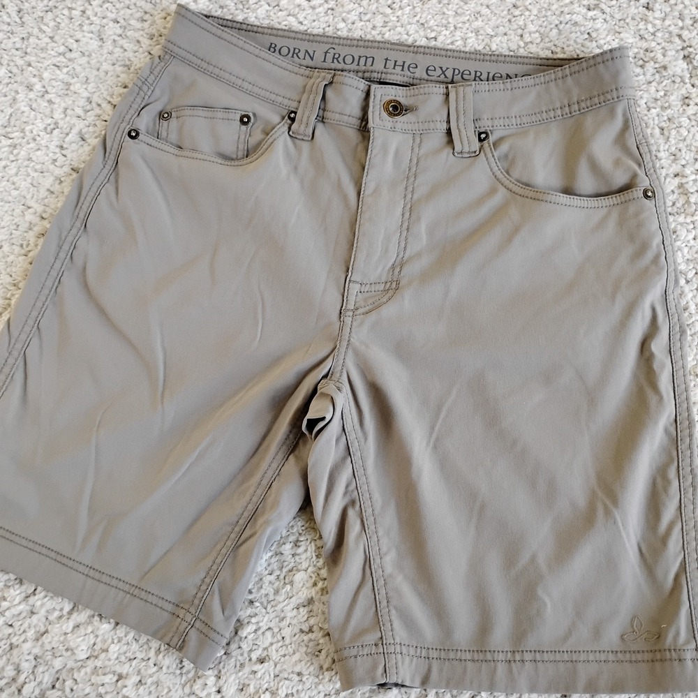 prAna Shorts Mens 32x9 Beige Performance Stretch Nylon Hiking Fishing Camping